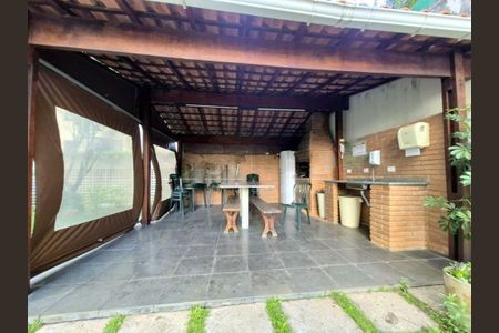 Apartamento à venda com 62m², 2 quartos e 1 vaga