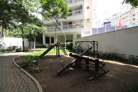 Apartamento para alugar com 66m², 2 quartos e 1 vagaÁrea comum - Playground