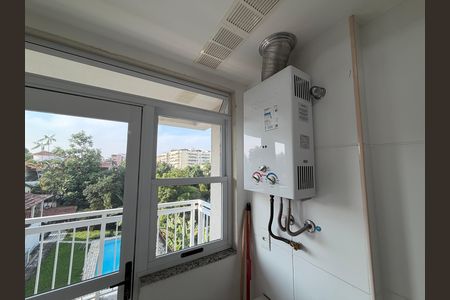 Apartamento para alugar com 66m², 2 quartos e 1 vagaÁrea de serviço 