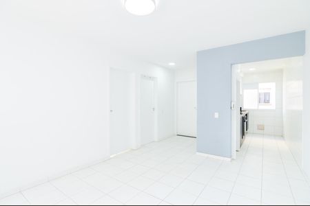 Sala  de apartamento para alugar com 2 quartos, 44m² em Vila Alzira, Guarulhos