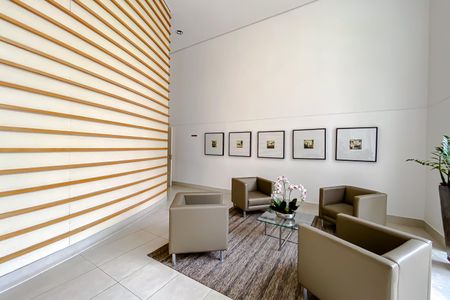 Apartamento para alugar com 178m², 2 quartos e 4 vagasHall
