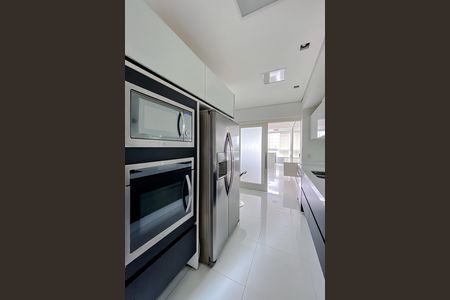 Apartamento para alugar com 178m², 2 quartos e 4 vagasCozinha
