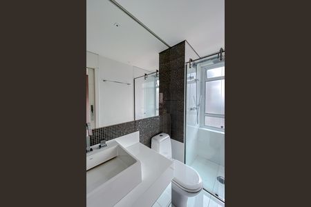 Apartamento para alugar com 178m², 2 quartos e 4 vagasBanheiro da Suíte 2