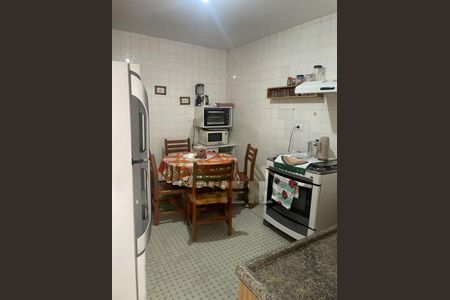 Casa à venda com 2 quartos, 75m² em Jardim Anhanguera, São Paulo