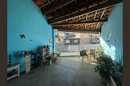 Casa à venda com 250m², 3 quartos e 2 vagas Casa à venda com 250m², 3 quartos e 2 vagasVaranda da Sala