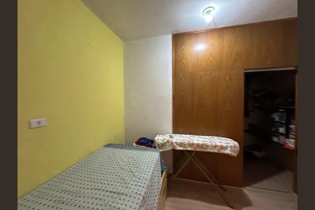 Casa à venda com 250m², 3 quartos e 2 vagas Casa à venda com 250m², 3 quartos e 2 vagasQuarto 3
