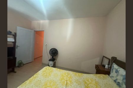 Casa à venda com 250m², 3 quartos e 2 vagas Casa à venda com 250m², 3 quartos e 2 vagasQuarto 1