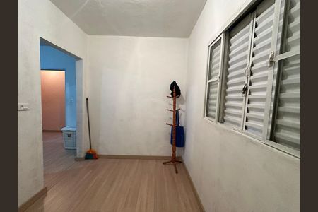 Casa à venda com 250m², 3 quartos e 2 vagas Casa à venda com 250m², 3 quartos e 2 vagasQuarto 2