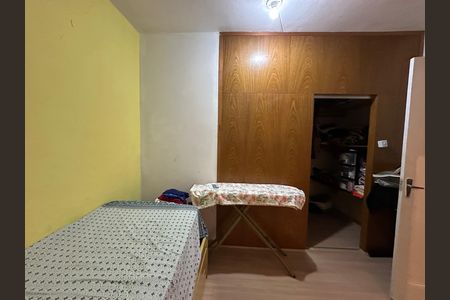 Casa à venda com 250m², 3 quartos e 2 vagas Casa à venda com 250m², 3 quartos e 2 vagasQuarto 3