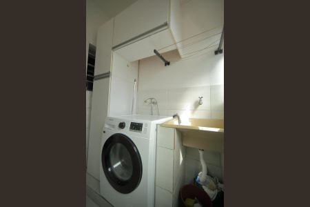 Apartamento à venda com 60m², 2 quartos e 1 vagaÁrea de Serviço 