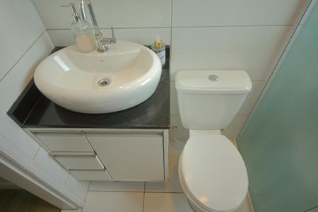 Apartamento à venda com 60m², 2 quartos e 1 vagaBanheiro 