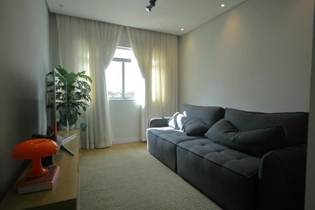 Apartamento à venda com 60m², 2 quartos e 1 vagaSala