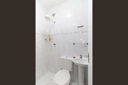 Casa à venda com 130m², 2 quartos e 2 vagas Casa à venda com 130m², 2 quartos e 2 vagasBanheiro de Serviço