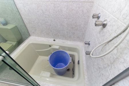 Casa à venda com 130m², 2 quartos e 2 vagas Casa à venda com 130m², 2 quartos e 2 vagasBanheiro Social