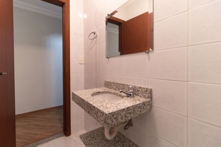 Casa à venda com 130m², 2 quartos e 2 vagas Casa à venda com 130m², 2 quartos e 2 vagasLavabo