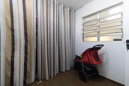 Casa à venda com 130m², 2 quartos e 2 vagas Casa à venda com 130m², 2 quartos e 2 vagasQuarto de Serviço