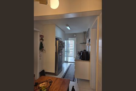 Apartamento para alugar com 135m², 3 quartos e 2 vagas Apartamento para alugar com 135m², 3 quartos e 2 vagasCozinha