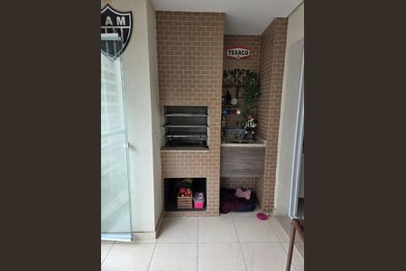 Apartamento para alugar com 135m², 3 quartos e 2 vagas Apartamento para alugar com 135m², 3 quartos e 2 vagasVaranda