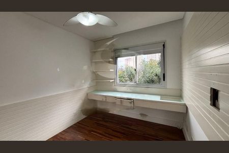 Apartamento à venda com 246m², 4 quartos e 3 vagas