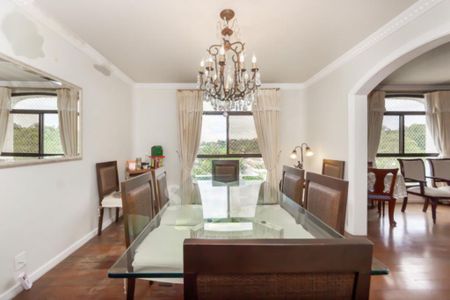 Apartamento à venda com 4 quartos, 247m² em Real Parque, São Paulo