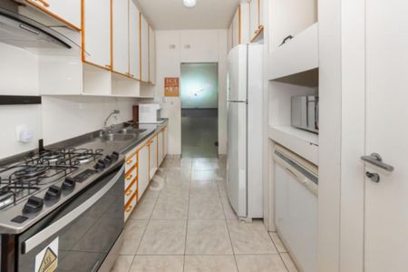 Apartamento à venda com 4 quartos, 247m² em Real Parque, São Paulo