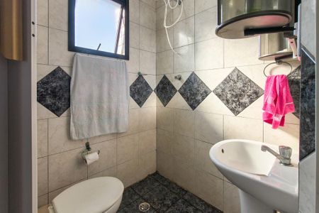 Apartamento para alugar com 87m², 2 quartos e 1 vaga Apartamento para alugar com 87m², 2 quartos e 1 vagaBanheiro da Suíte