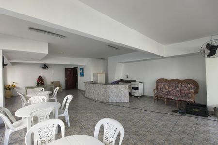 Apartamento para alugar com 87m², 2 quartos e 1 vaga Apartamento para alugar com 87m², 2 quartos e 1 vagaÁrea comum - Salão de festas