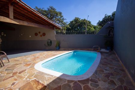 Casa para alugar com 196m², 3 quartos e 3 vagas Casa para alugar com 196m², 3 quartos e 3 vagasArea Externa