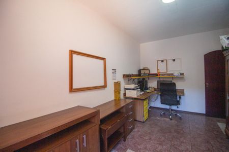 Casa para alugar com 196m², 3 quartos e 3 vagas Casa para alugar com 196m², 3 quartos e 3 vagasQuarto 3