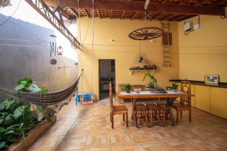 Casa para alugar com 196m², 3 quartos e 3 vagas Casa para alugar com 196m², 3 quartos e 3 vagasÁrea gourmet