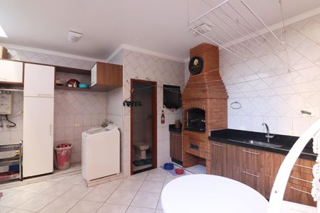 Casa à venda com 210m², 3 quartos e 4 vagasEspaço Gourmet