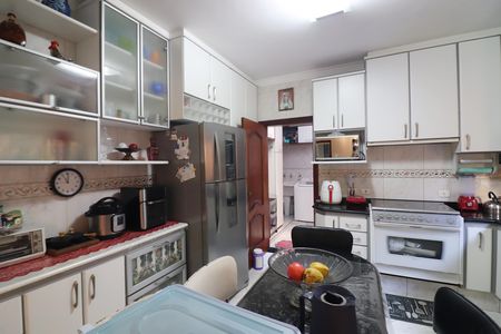 Casa à venda com 210m², 3 quartos e 4 vagasCozinha 
