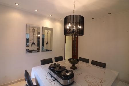 Casa à venda com 210m², 3 quartos e 4 vagasCopa 