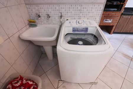 Casa à venda com 210m², 3 quartos e 4 vagasÁrea de Serviço
