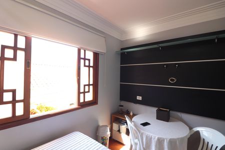 Casa à venda com 210m², 3 quartos e 4 vagasQuarto 3