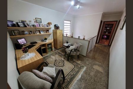 Casa à venda com 3 quartos, 240m² em Cidade Ademar, São Paulo