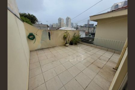 Casa à venda com 240m², 3 quartos e 8 vagas