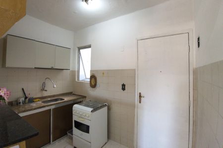 Studio para alugar com 32m², 0 quarto e 1 vaga Studio para alugar com 32m², 0 quarto e 1 vagaKitnet