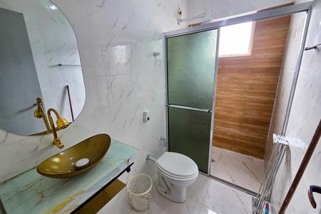 Studio para alugar com 32m², 1 quarto e 1 vaga Studio para alugar com 32m², 1 quarto e 1 vagaBanheiro social