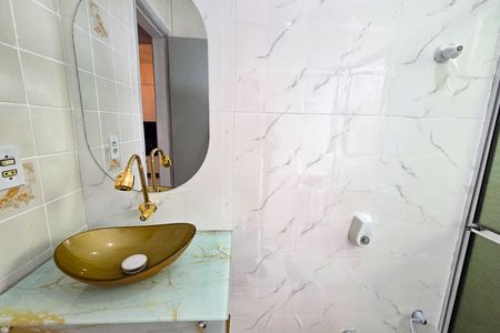 Studio para alugar com 32m², 1 quarto e 1 vaga Studio para alugar com 32m², 1 quarto e 1 vagaBanheiro social