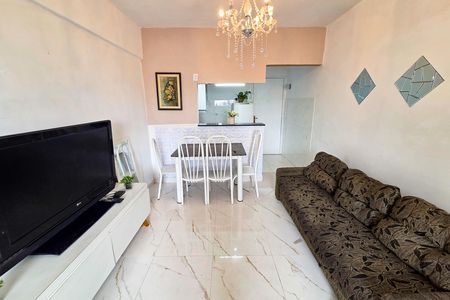 Studio para alugar com 32m², 1 quarto e 1 vaga Studio para alugar com 32m², 1 quarto e 1 vagaSala/cozinha