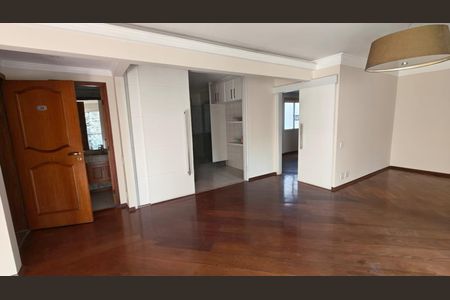 Apartamento para alugar com 110m², 3 quartos e 2 vagas Apartamento para alugar com 110m², 3 quartos e 2 vagasSala