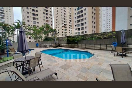 Apartamento à venda com 72m², 2 quartos e 1 vaga