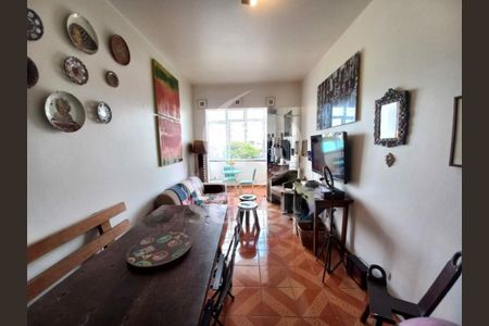 Apartamento à venda com 74m², 1 quarto e sem vaga