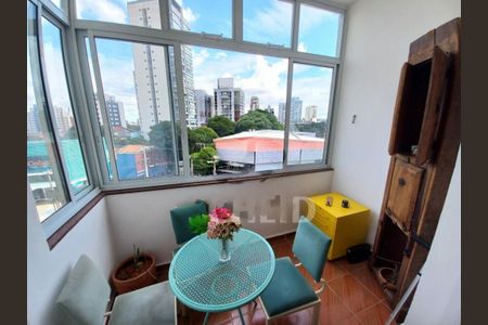 Apartamento à venda com 74m², 1 quarto e sem vaga