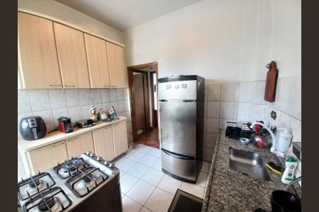Apartamento à venda com 74m², 1 quarto e sem vaga