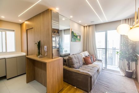 Sala de apartamento para alugar com 2 quartos, 44m² em Vila Sul Americana, Carapicuíba