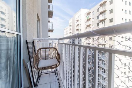 Sacada de apartamento para alugar com 2 quartos, 44m² em Vila Sul Americana, Carapicuíba