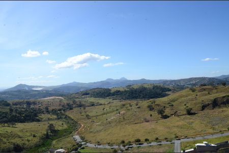 Apartamento à venda com 100m², 2 quartos e 2 vagas