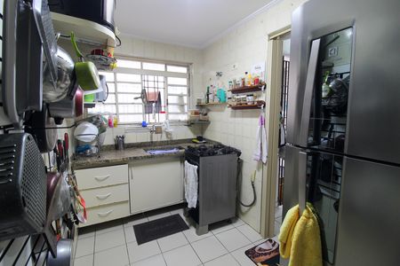 Cozinha de casa para alugar com 3 quartos, 110m² em Vila Butantã, São Paulo